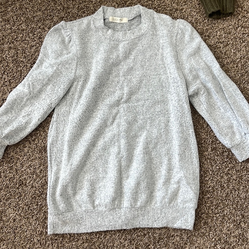 3/4 sleeve puff sweater